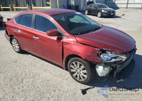 2017 Nissan Sentra S z USA, uszkodzony, nr VIN 3N1AB7AP7HL660847